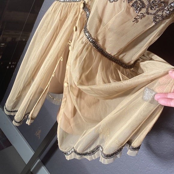 BUCKLE BLACK LABEL - NWT - tunic: sheer tan mesh s/s w gold sequins & beads - L - Picture 12 of 16